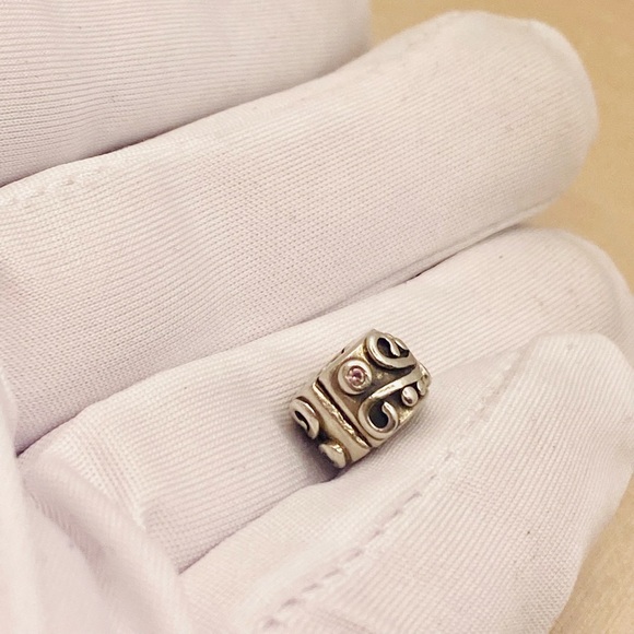 EUC Pandora 790380PCZ Sterling Silver Tendril Clip w/ Pink Zirconia - Picture 3 of 13